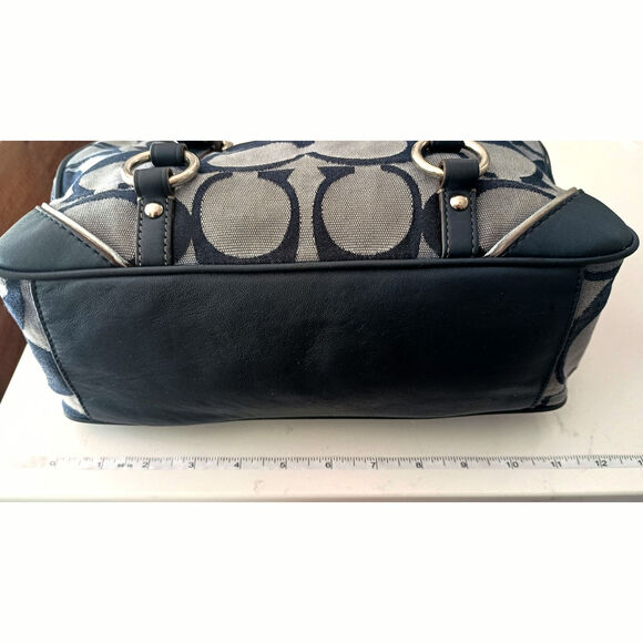 Y2K Coach Optic Signature Handle satchel/bag Jacquard turn key side pockets - Picture 3 of 10